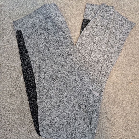 3 For $18 PINK Victoria's Secret Gray Joggers with Black Stripe - Picture 4 of 7